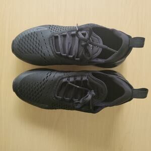 Nike Air Maz 270 (GS) size 6.5Y black